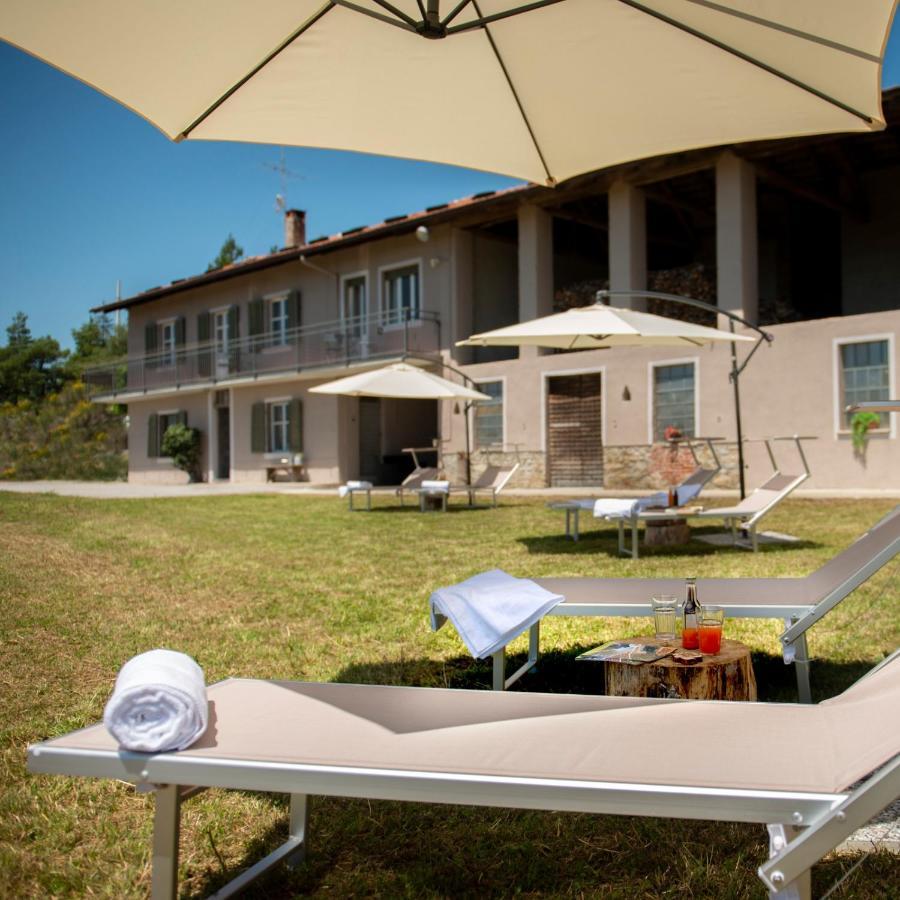 Cascina Brichat Alta Langa Serravalle delle Langhe Eksteriør bilde