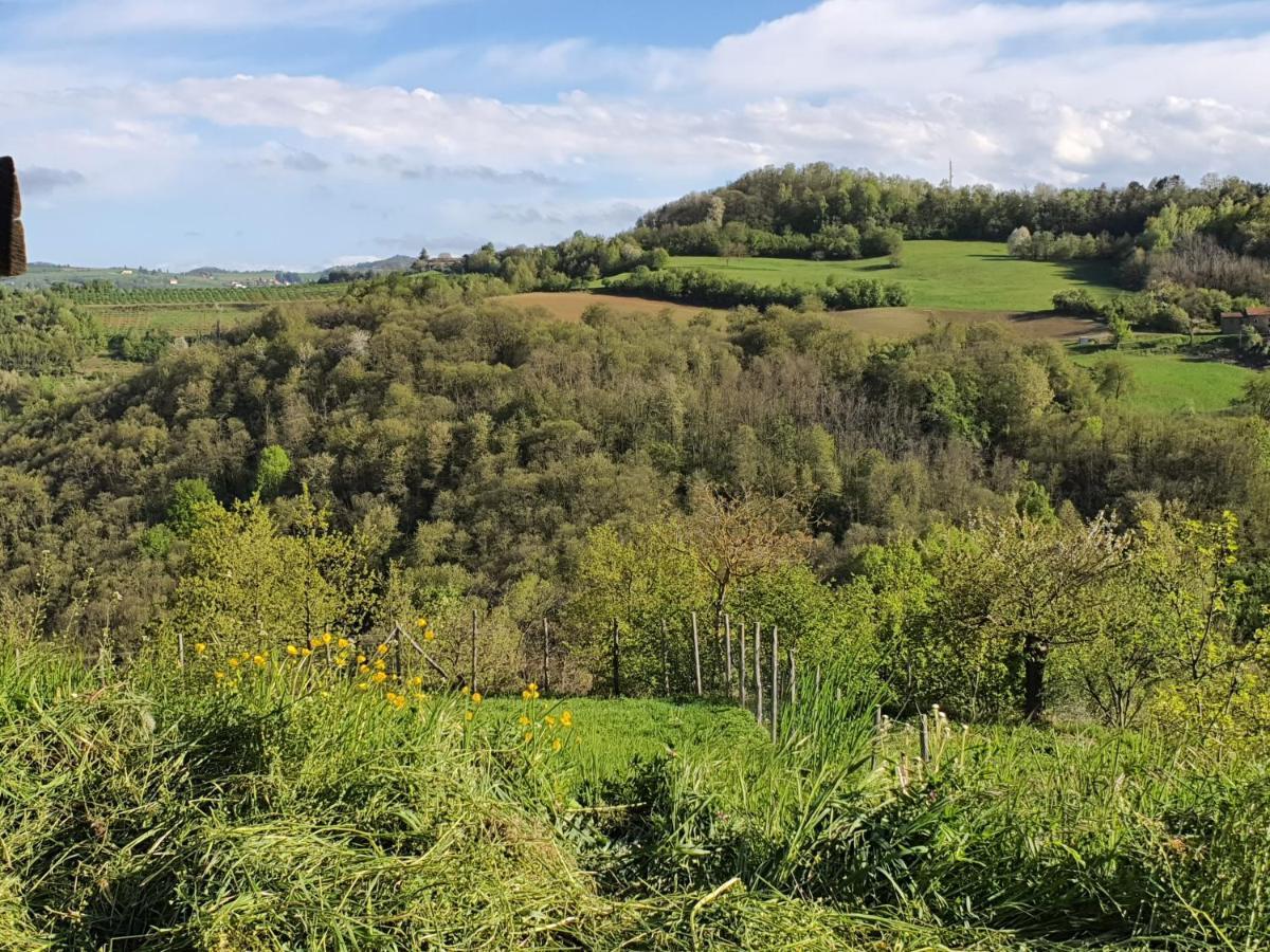 Cascina Brichat Alta Langa Serravalle delle Langhe Eksteriør bilde