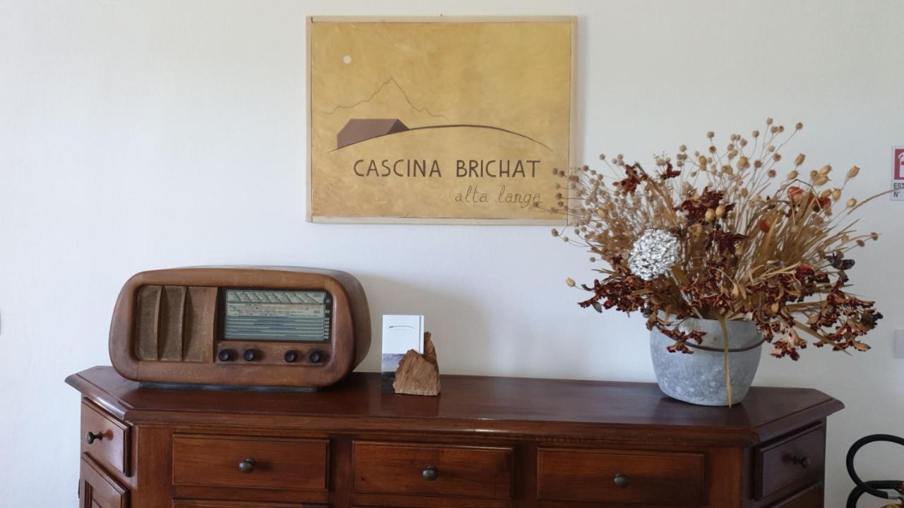 Cascina Brichat Alta Langa Serravalle delle Langhe Eksteriør bilde